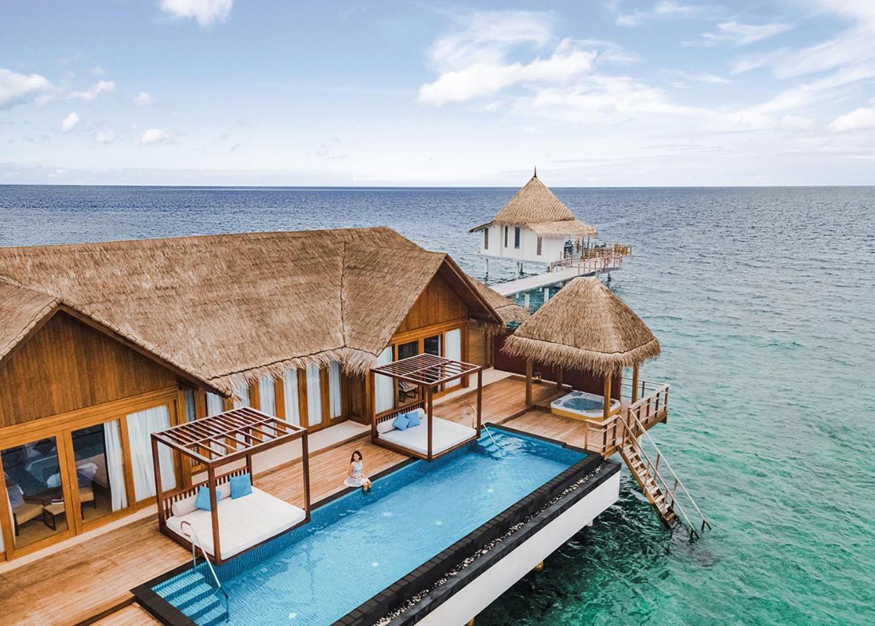 Furaveri Maldives Hotel Meedhoo  Exterior photo