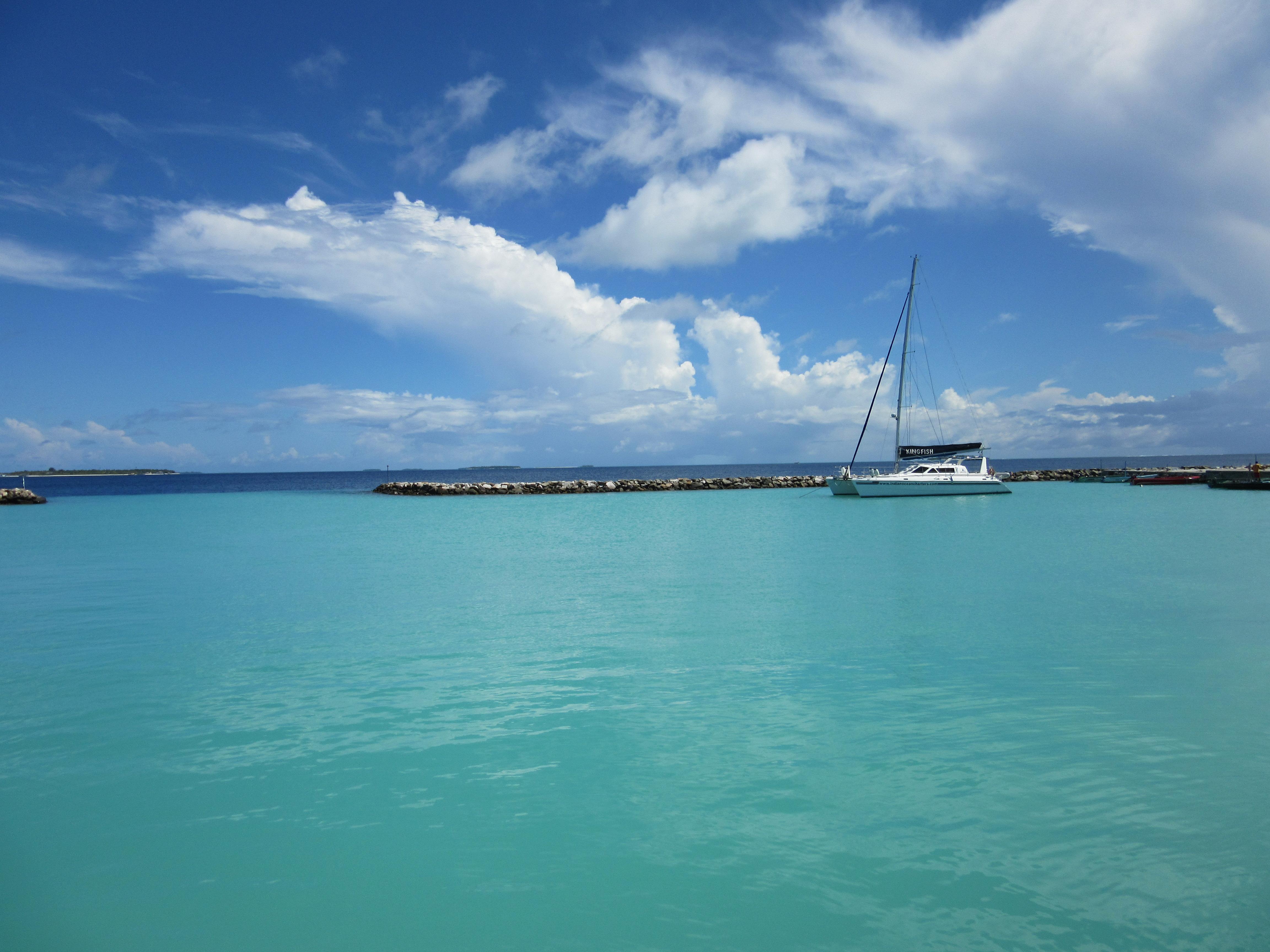 Furaveri Maldives Hotel Meedhoo  Exterior photo