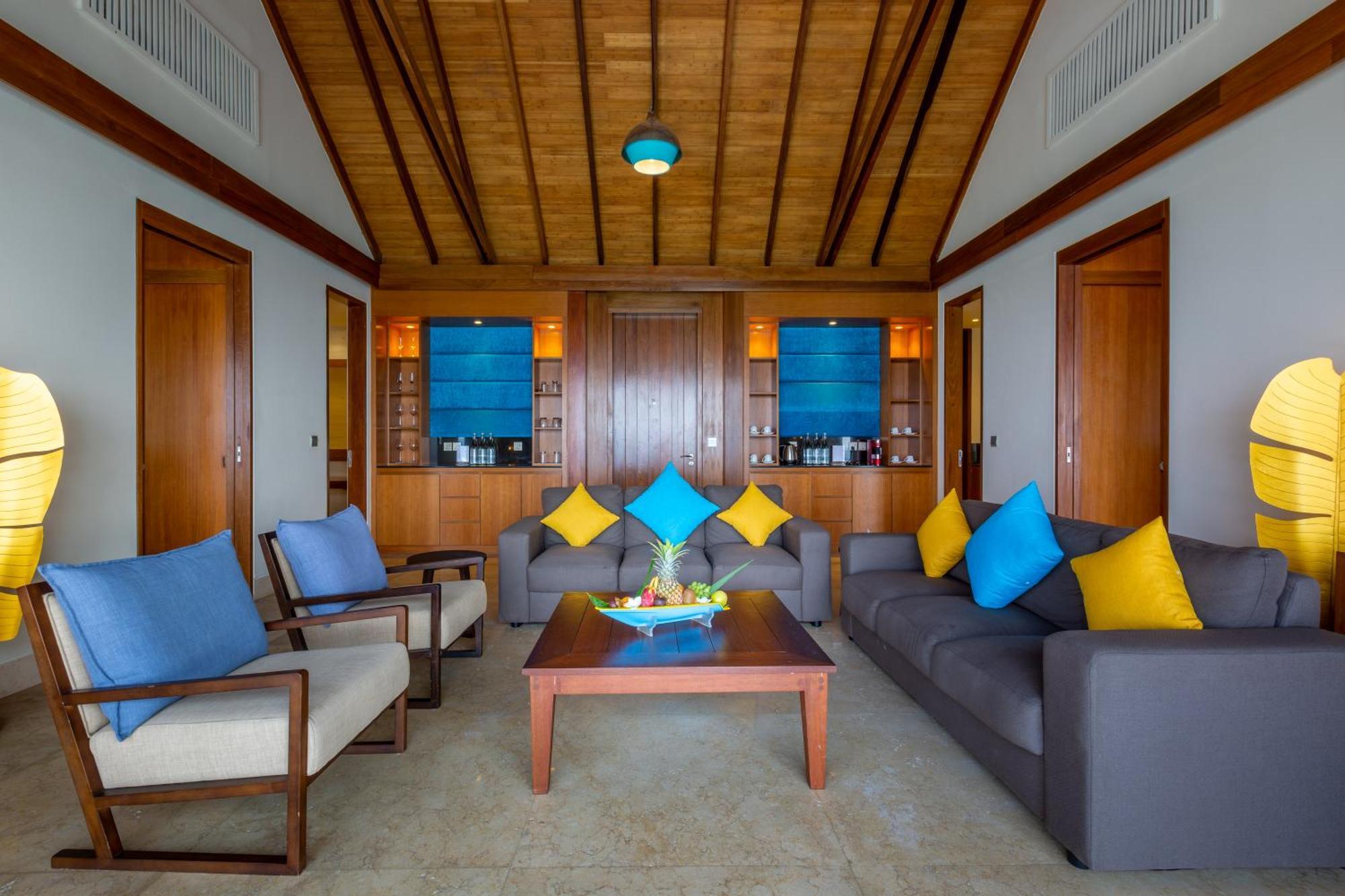 Furaveri Maldives Hotel Meedhoo  Room photo