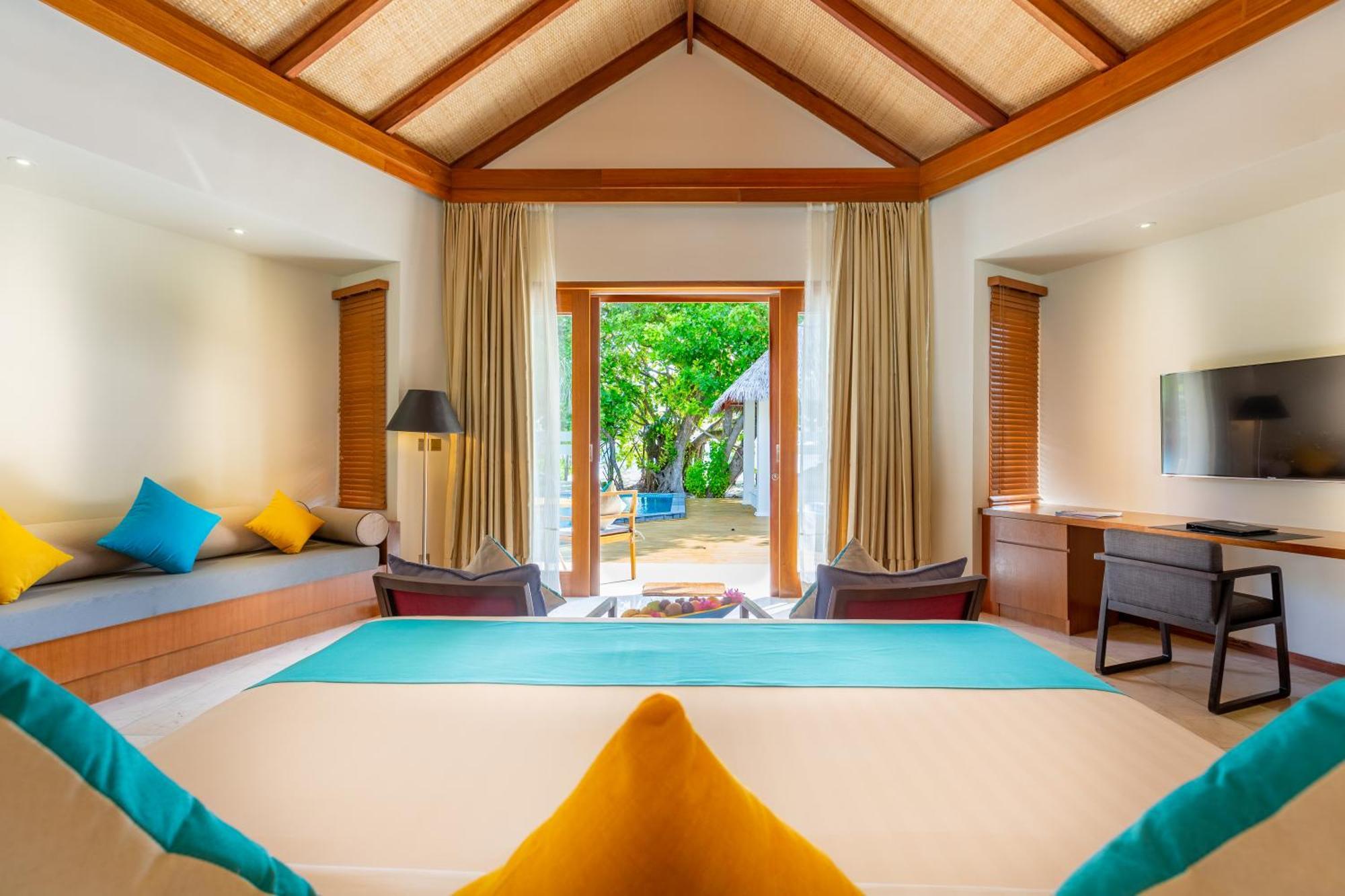 Furaveri Maldives Hotel Meedhoo  Room photo